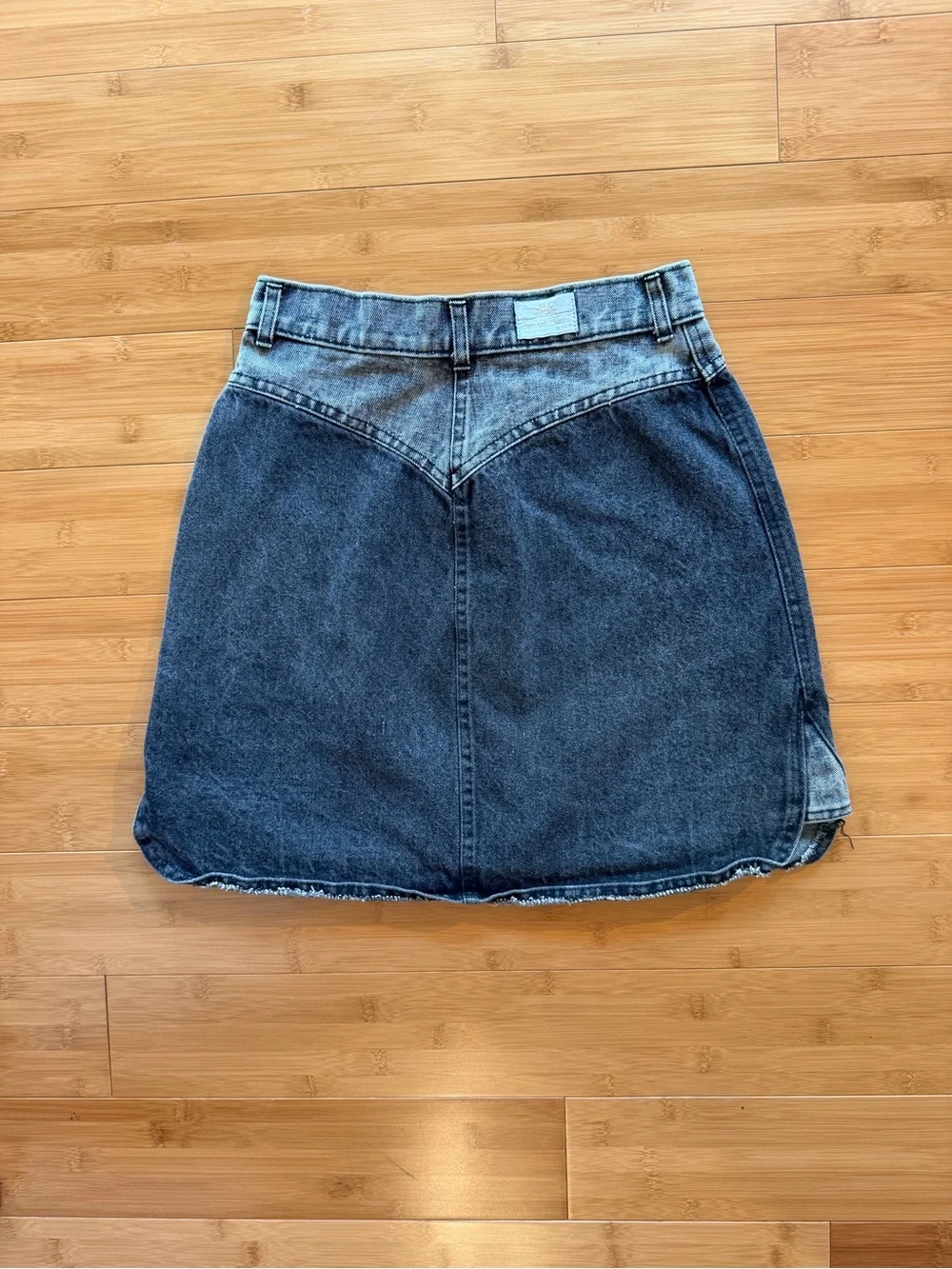 Vintage 80s Sunset Blues by Chic Denim Mini Skirt — High Waist